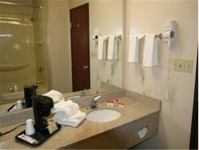 Super 8 By Wyndham Shepherdsville - Louisville South I65 Exteriér fotografie